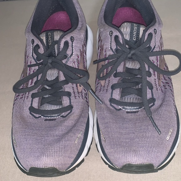 Brooks Ghost 13 Women's Running Shoes Purple & gray size 7 - Picture 2 of 8